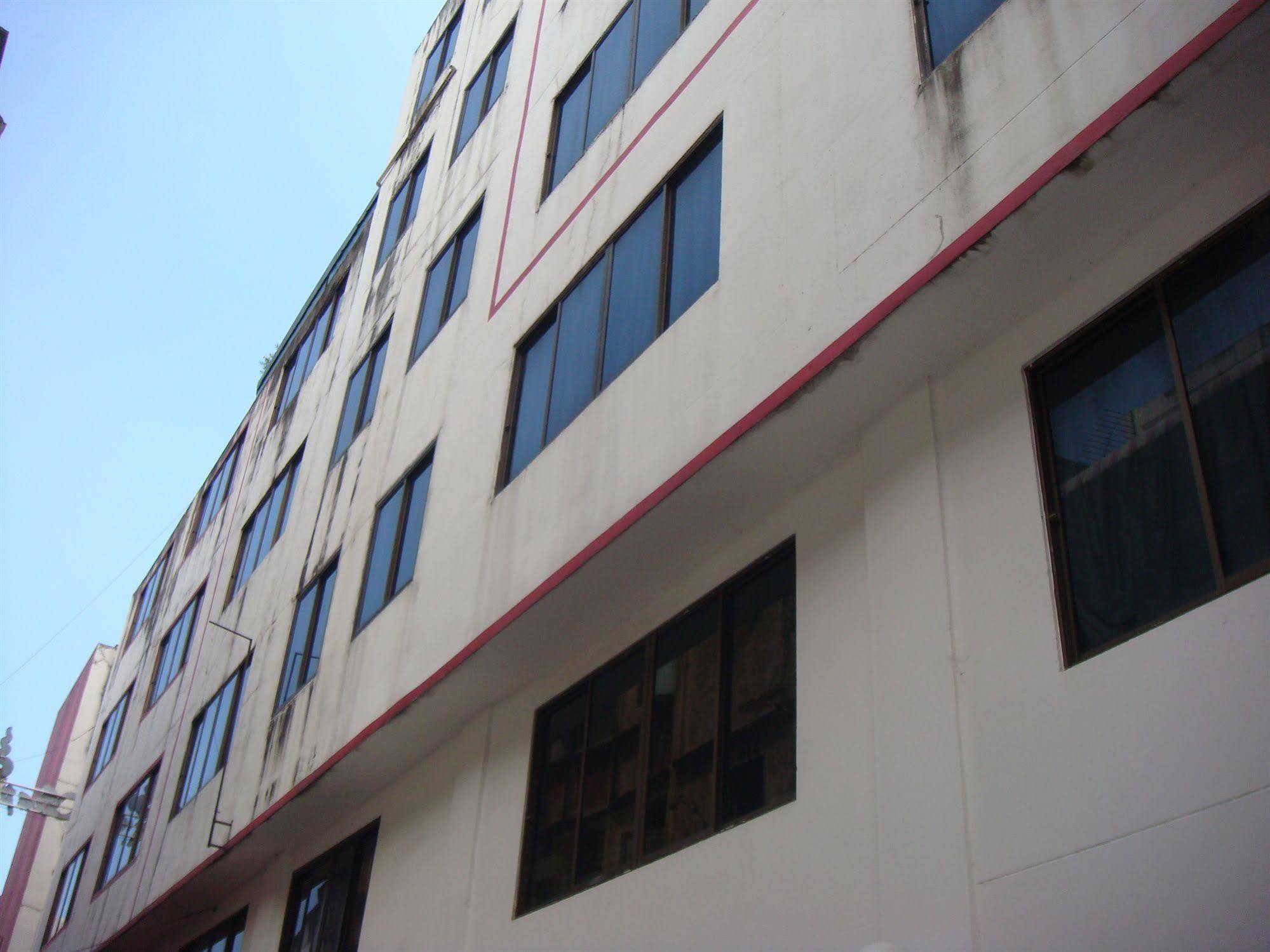 Sapphirtel Inn Bangkok Exterior foto