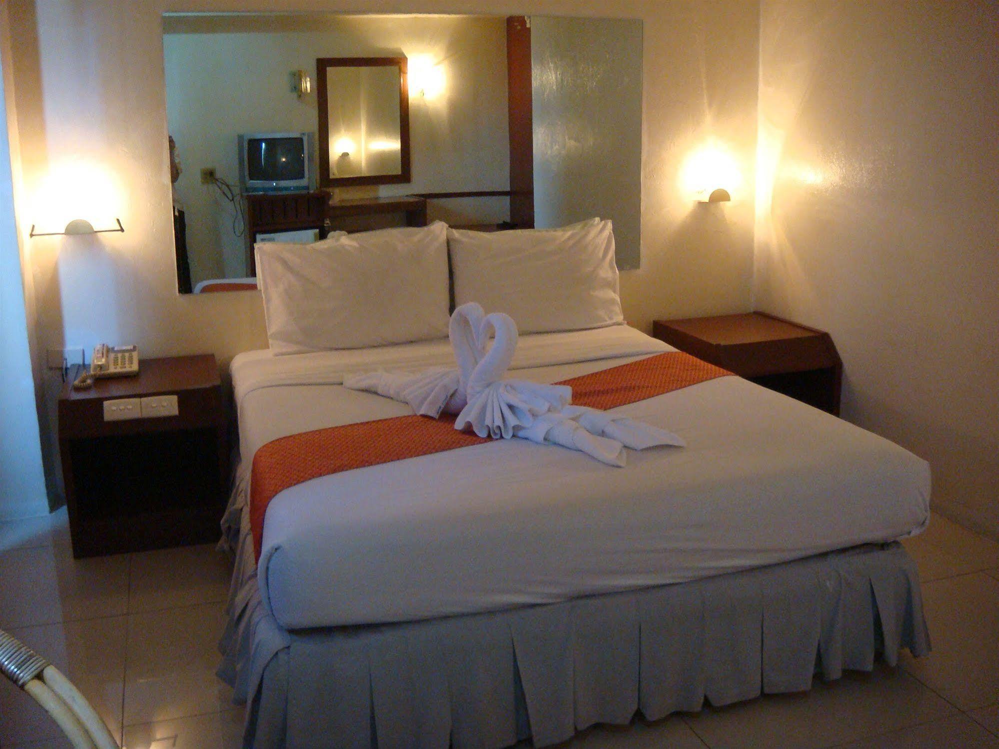 Sapphirtel Inn Bangkok Exterior foto
